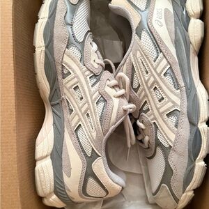 ASICS Light Gray and Cream Running Shoes
